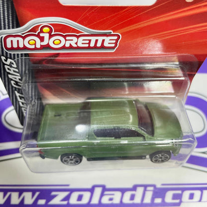 212053051 TOYOTA HILUX REVO MAJORETTE