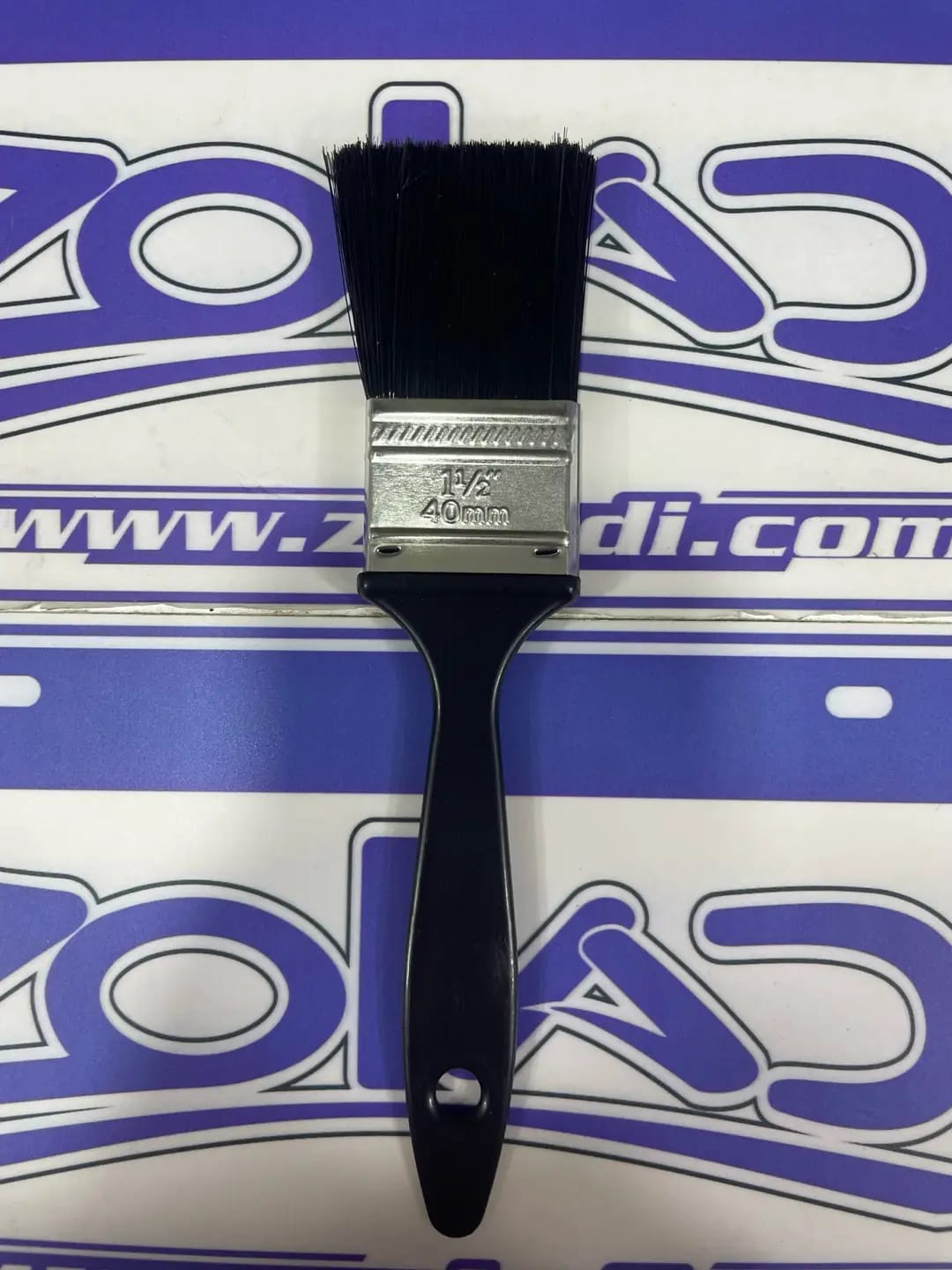 BROCHA 1 1/2 PULGADA