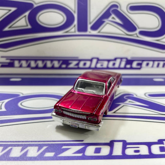 SU CHEVROLET BEL AIR ROJO