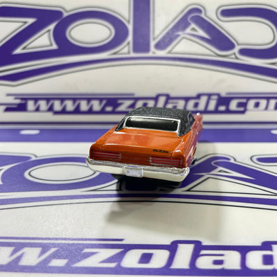 SU PONTIAC GTO NARANJA