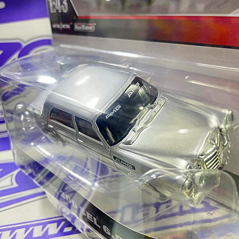 HWT08 MERCEDES BENZ 300 SEL 6.8 AMG 1/43