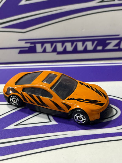 SU CARRITO NARANJA