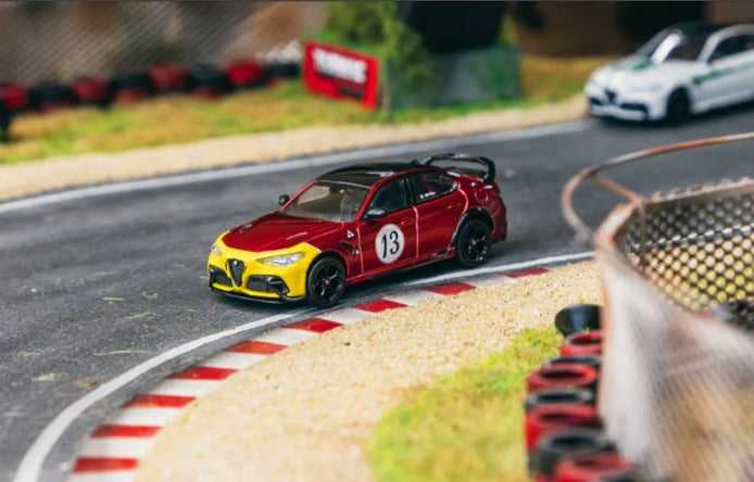 TARMAC ALFA ROMEO GIULIA GTAm