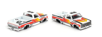 082 CHEVROLET SILVERADO KAIDO HOUSE V1 Mini GT disponible en Zoladi Lima