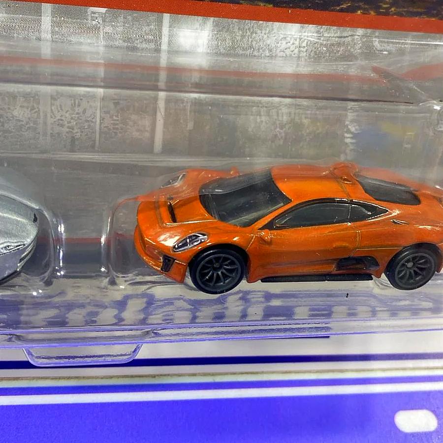 JBL04 ASTON MARTIN DB10/ JAGUAR C-X75