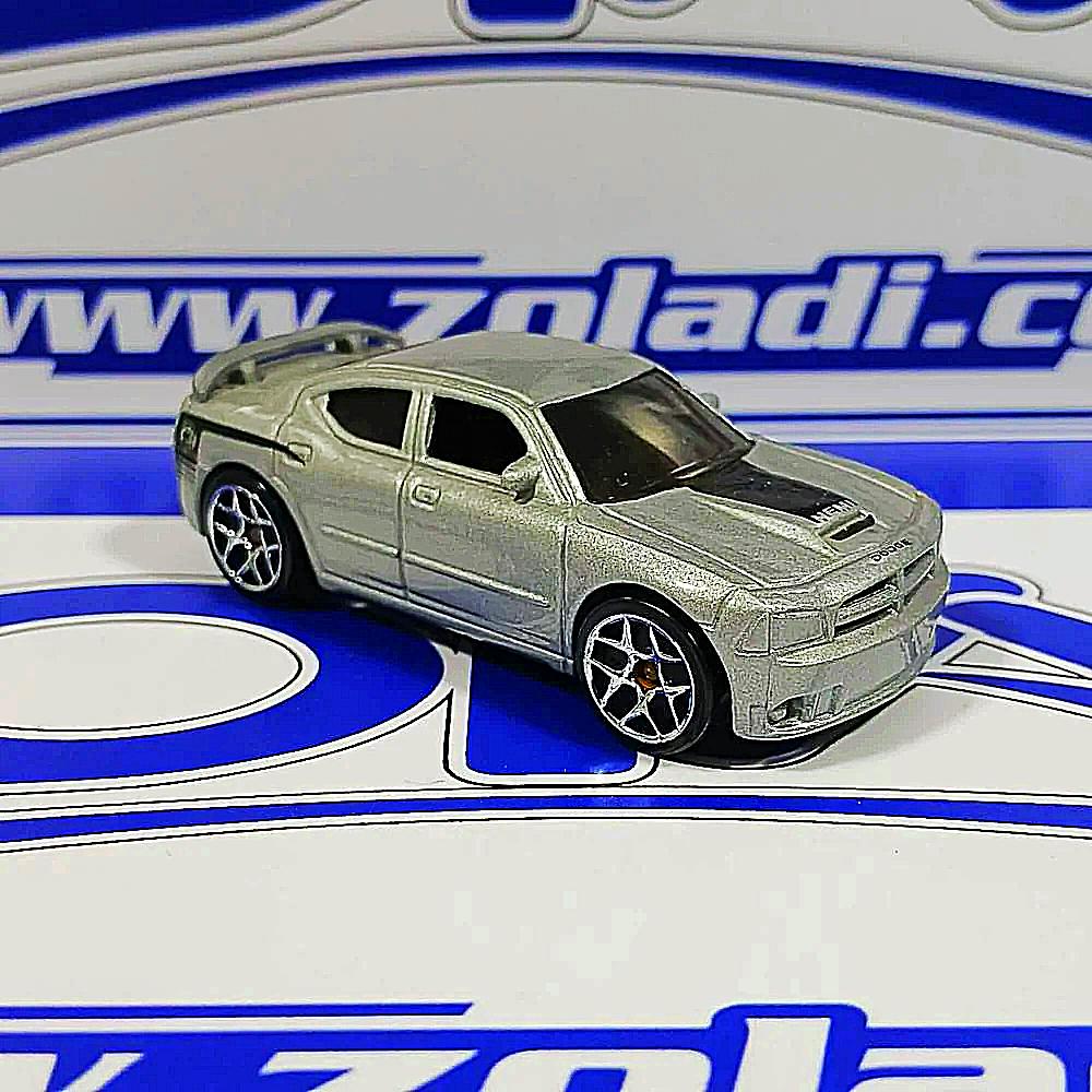 SU DODGE CHARGER SRT8