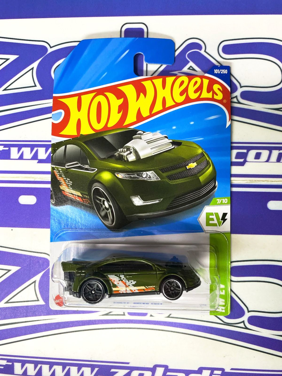 HYY99 CHEVY SUPER VOLT