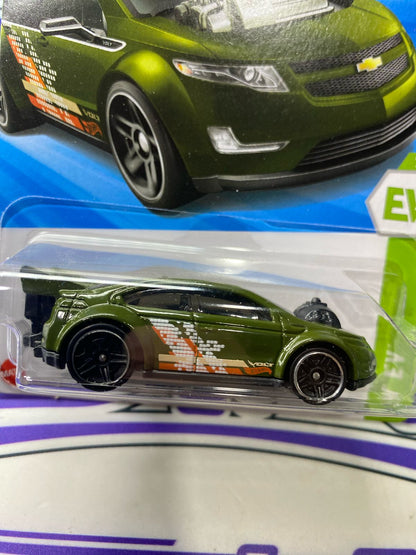 HYY99 CHEVY SUPER VOLT