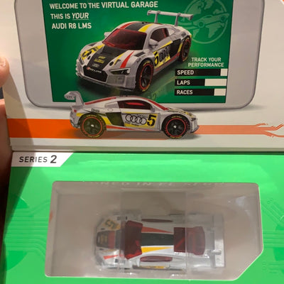 HBF98 Audi R8 Hotwheels ID