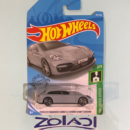 FYB51 Porsche Panamera