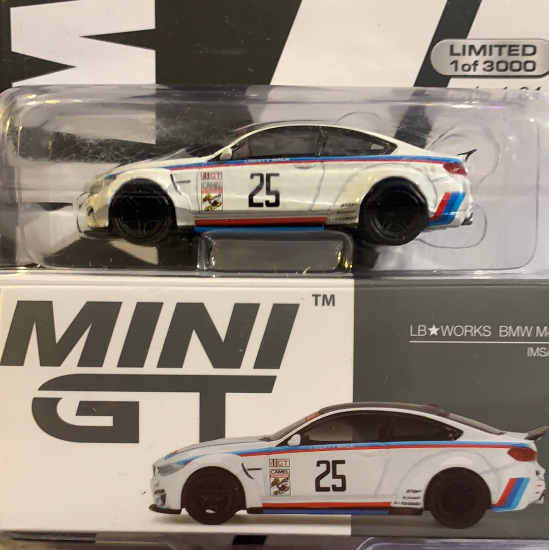 #319 BMW M4 MINI GT