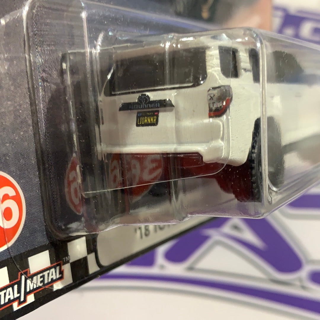 BLANCA Toyota 4Runner