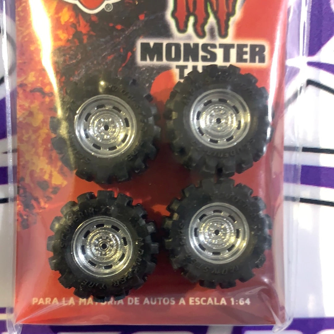 Monster Tire Conventional Set 4 llantas