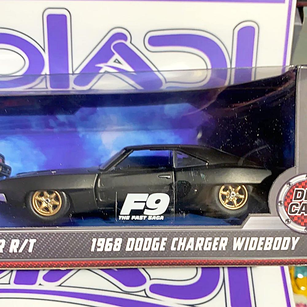 32909 Set Doms Charger Rt y Charger 1/32