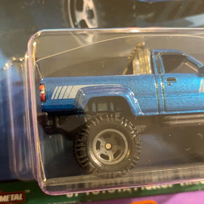 GRJ97 Toyota PickUp