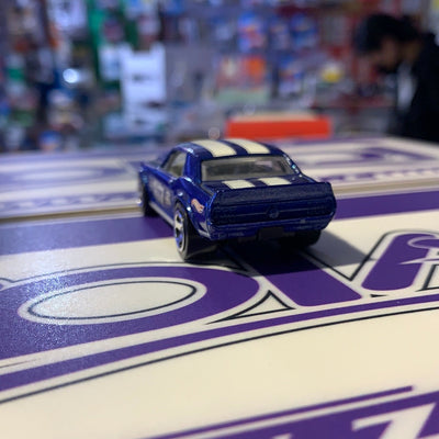SU Mustang 67 azul