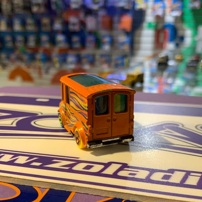 SU Van Naranja