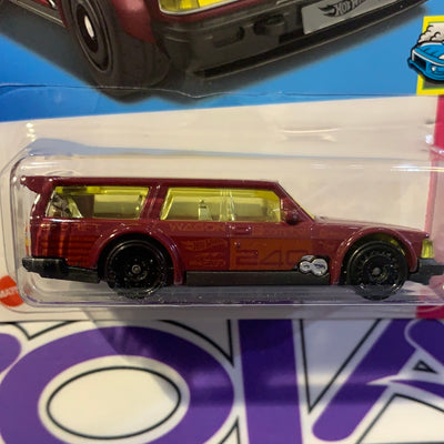 HCT20 VOLVO 240 DRIFT WAGON