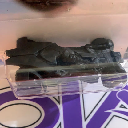 FJV39 Justice League Batmobile
